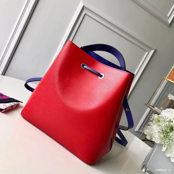 WIS LOUIS NÉONOÉ VUITTON 1204